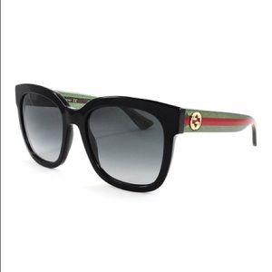 GUCCI RED AND GREEN STRIPED SUNGLASSES